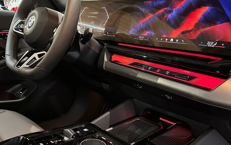 BMW 5 серия, 2025 год, 8 350 000 рублей, 7 фотография