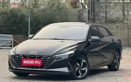Hyundai Elantra, 2022 год, 1 680 000 рублей, 3 фотография