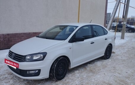 Volkswagen Polo VI (EU Market), 2018 год, 1 300 000 рублей, 2 фотография