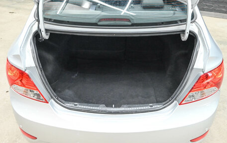 Hyundai Solaris II рестайлинг, 2013 год, 850 000 рублей, 6 фотография