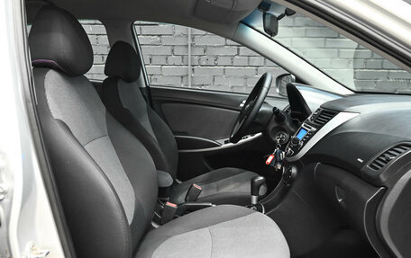 Hyundai Solaris II рестайлинг, 2013 год, 850 000 рублей, 10 фотография