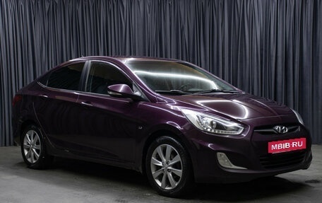 Hyundai Solaris II рестайлинг, 2013 год, 698 000 рублей, 3 фотография