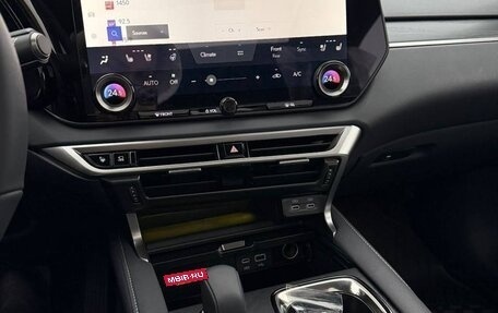 Lexus RX IV рестайлинг, 2025 год, 11 700 000 рублей, 6 фотография