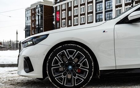 BMW 5 серия, 2024 год, 7 200 000 рублей, 3 фотография