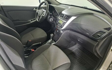 Hyundai Solaris II рестайлинг, 2012 год, 689 000 рублей, 11 фотография