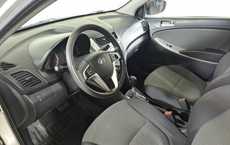 Hyundai Solaris II рестайлинг, 2012 год, 689 000 рублей, 16 фотография