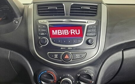 Hyundai Solaris II рестайлинг, 2012 год, 689 000 рублей, 15 фотография