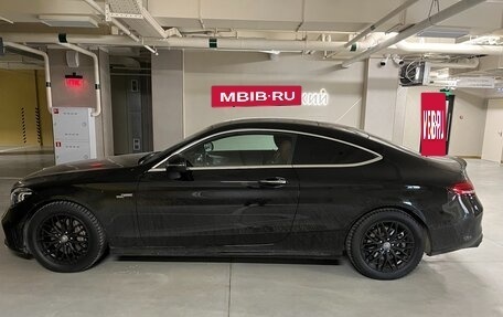 Mercedes-Benz C-Класс, 2023 год, 6 000 000 рублей, 3 фотография