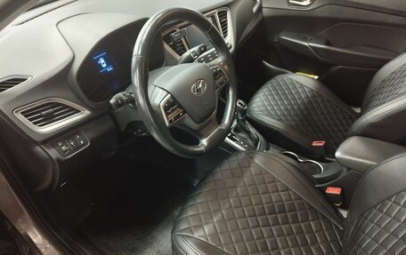 Hyundai Solaris II рестайлинг, 2019 год, 1 450 000 рублей, 3 фотография