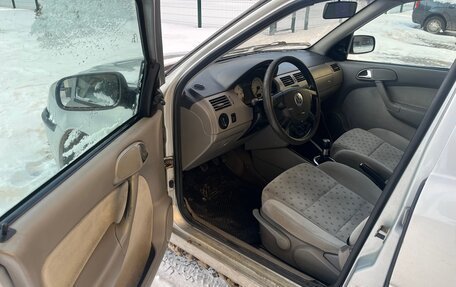 Volkswagen Pointer, 2004 год, 260 000 рублей, 5 фотография