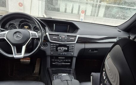 Mercedes-Benz E-Класс, 2012 год, 2 120 000 рублей, 6 фотография