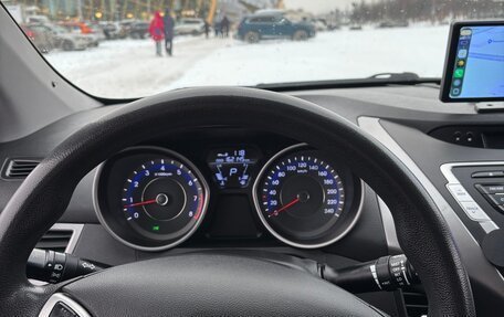 Hyundai Avante, 2011 год, 800 000 рублей, 7 фотография