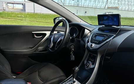 Hyundai Avante, 2011 год, 800 000 рублей, 19 фотография