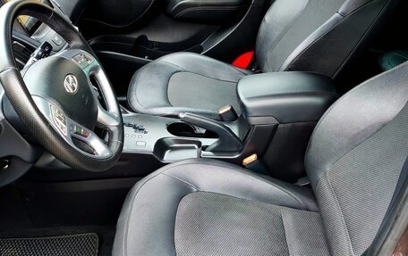 Hyundai ix35 I рестайлинг, 2015 год, 1 390 000 рублей, 9 фотография