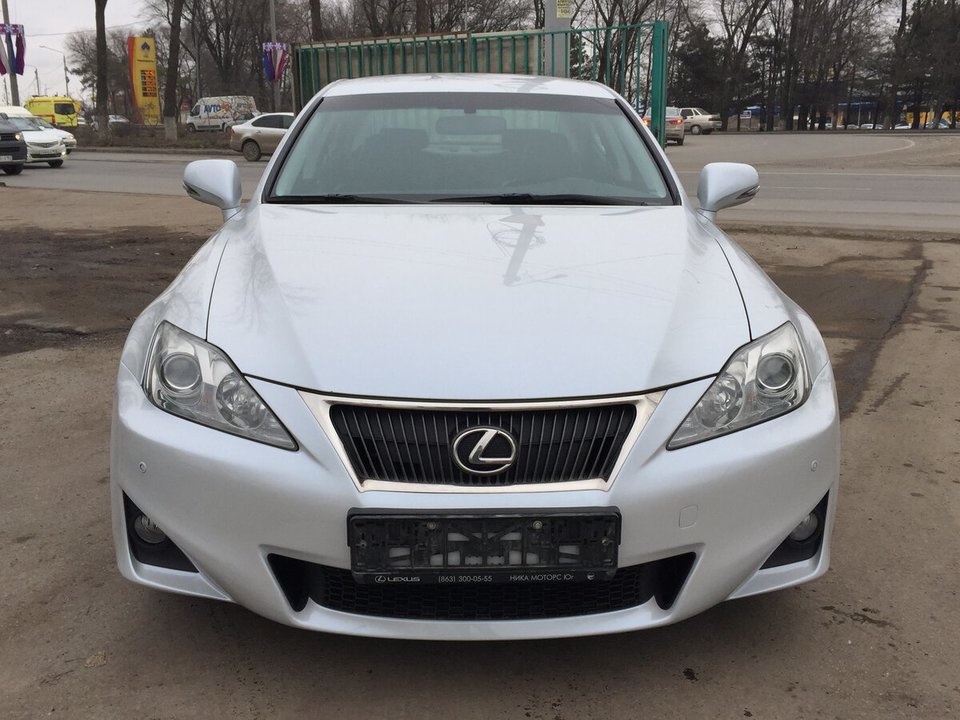 Lexus IS II рестайлинг 2, 2012 год, 440 000 рублей, 1 фотография