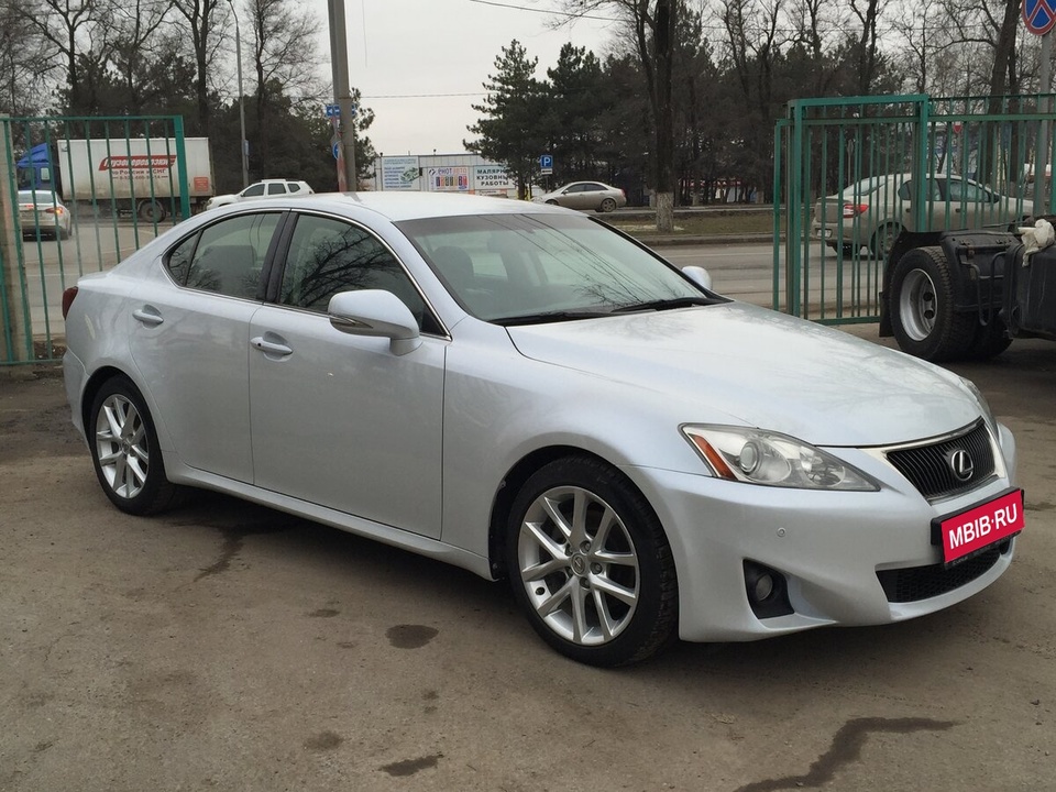 Lexus IS II рестайлинг 2, 2012 год, 440 000 рублей, 8 фотография