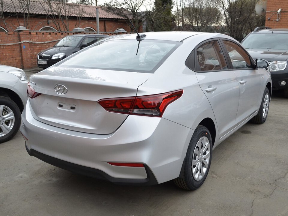 Hyundai Solaris II рестайлинг, 2020 год, 290 000 рублей, 3 фотография