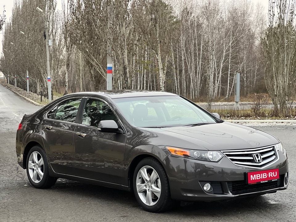 Honda Accord VIII, 2010 год, 380 000 рублей, 1 фотография