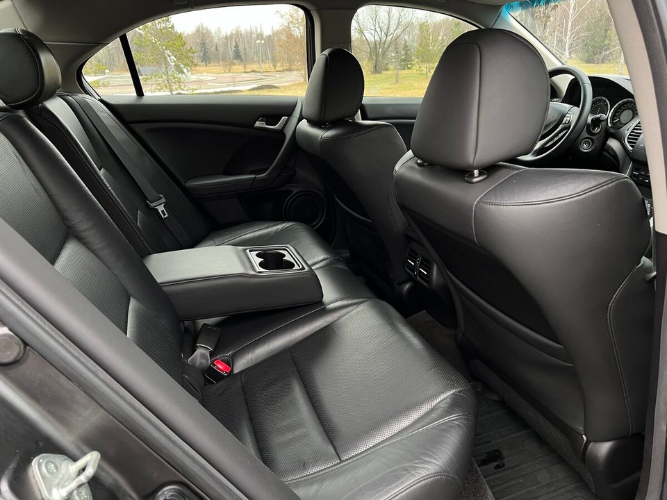 Honda Accord VIII, 2010 год, 380 000 рублей, 11 фотография