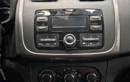 Renault Sandero II рестайлинг, 2017 год, 749 000 рублей, 8 фотография