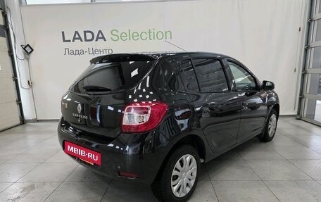 Renault Sandero II рестайлинг, 2017 год, 749 000 рублей, 4 фотография