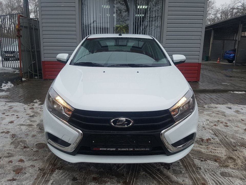 ВАЗ (LADA) Vesta I, 2021 год, 370 000 рублей, 2 фотография