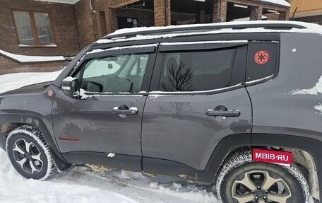Jeep Renegade I рестайлинг, 2020 год, 1 915 000 рублей, 4 фотография