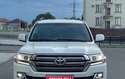 Toyota Land Cruiser 200, 2018 год, 8 000 000 рублей, 1 фотография