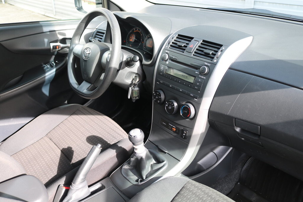 Toyota Corolla E160, 2013 год, 390 000 рублей, 7 фотография