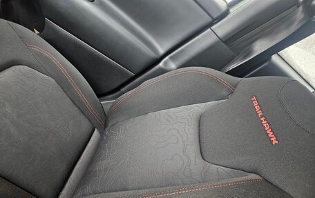 Jeep Renegade I рестайлинг, 2020 год, 1 915 000 рублей, 12 фотография