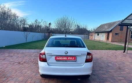 Skoda Rapid I, 2018 год, 1 300 000 рублей, 6 фотография