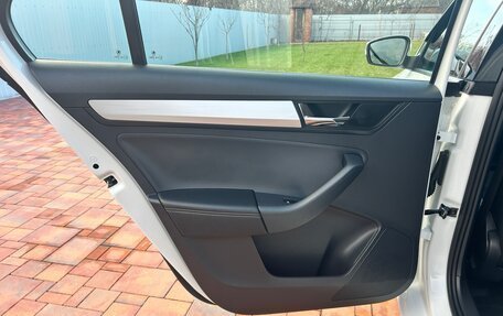 Skoda Rapid I, 2018 год, 1 300 000 рублей, 24 фотография