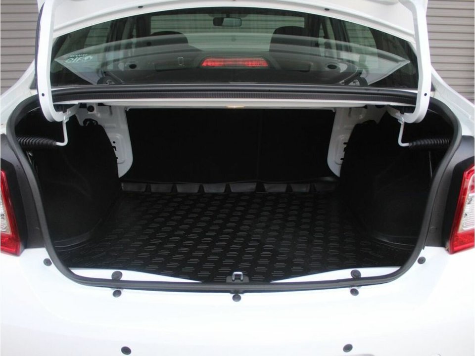 Renault Logan II рестайлинг, 2020 год, 300 000 рублей, 6 фотография