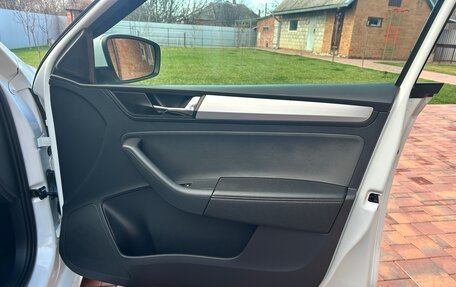 Skoda Rapid I, 2018 год, 1 300 000 рублей, 29 фотография