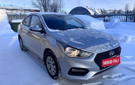 Hyundai Solaris II рестайлинг, 2019 год, 795 000 рублей, 3 фотография