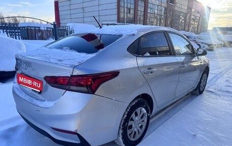 Hyundai Solaris II рестайлинг, 2019 год, 795 000 рублей, 4 фотография