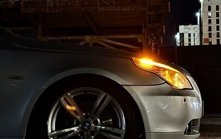 BMW 5 серия, 2003 год, 850 000 рублей, 3 фотография