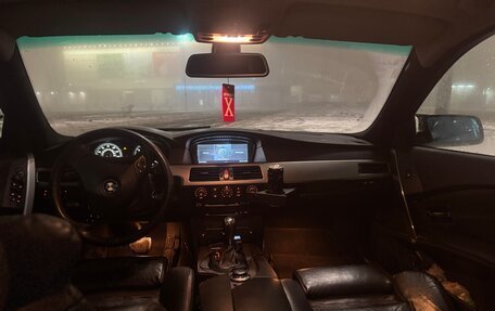 BMW 5 серия, 2003 год, 850 000 рублей, 22 фотография