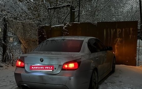 BMW 5 серия, 2003 год, 850 000 рублей, 10 фотография