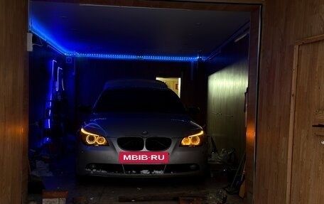 BMW 5 серия, 2003 год, 850 000 рублей, 9 фотография