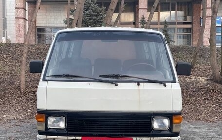 Toyota HiAce H50 H60 H70, 1989 год, 375 000 рублей, 2 фотография