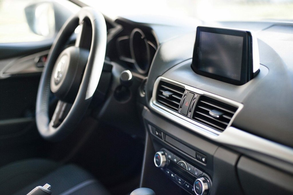 Mazda 3 BM рестайлинг, 2017 год, 500 000 рублей, 9 фотография