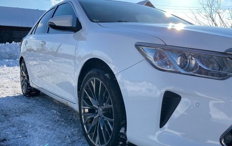 Toyota Camry, 2016 год, 1 840 000 рублей, 4 фотография