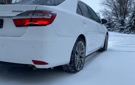 Toyota Camry, 2016 год, 1 840 000 рублей, 5 фотография