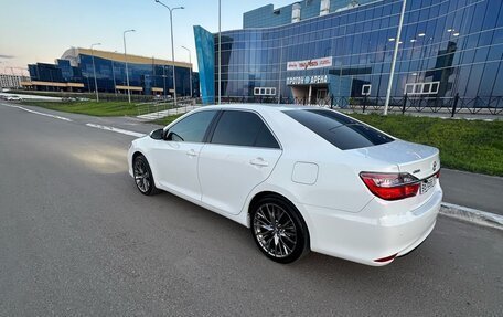 Toyota Camry, 2016 год, 1 840 000 рублей, 16 фотография