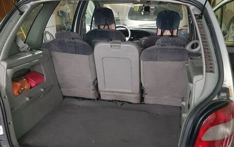 Renault Scenic III, 2000 год, 385 000 рублей, 8 фотография