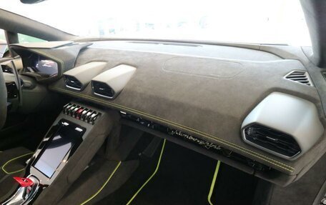 Lamborghini Huracán, 2024 год, 54 900 000 рублей, 10 фотография