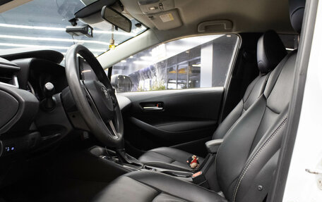Toyota Corolla, 2021 год, 2 239 000 рублей, 10 фотография