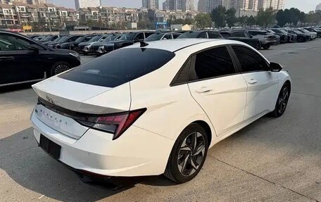 Hyundai Elantra, 2022 год, 1 188 000 рублей, 6 фотография
