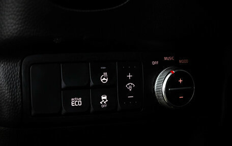 KIA Soul II рестайлинг, 2015 год, 1 099 000 рублей, 19 фотография